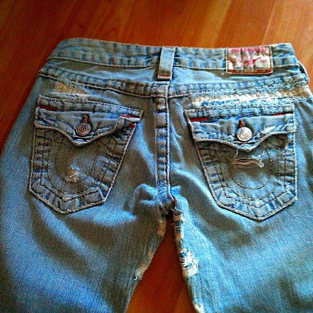 TRUE RELIGION JEANS